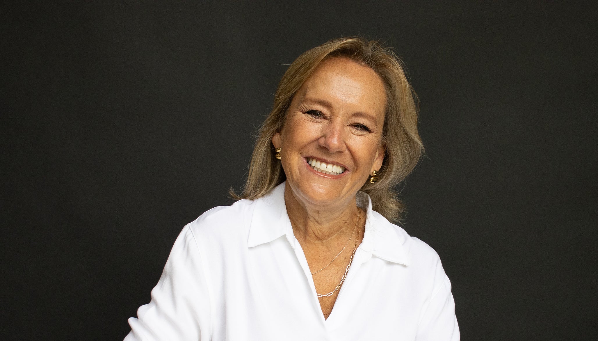 Cerebro en transición: cómo proteger tu memoria en la menopausia con hormonas, alimentos y hábitos