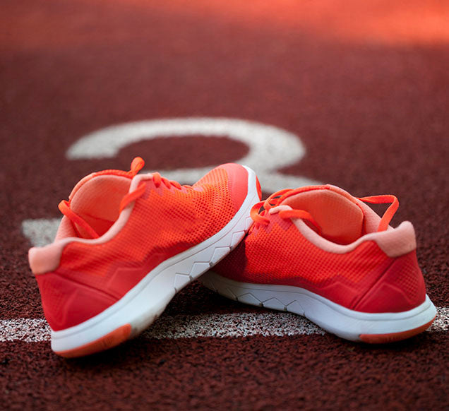 Cuidado con tus pie lo que necesitas saber antes de comprar tus siguientes tenis