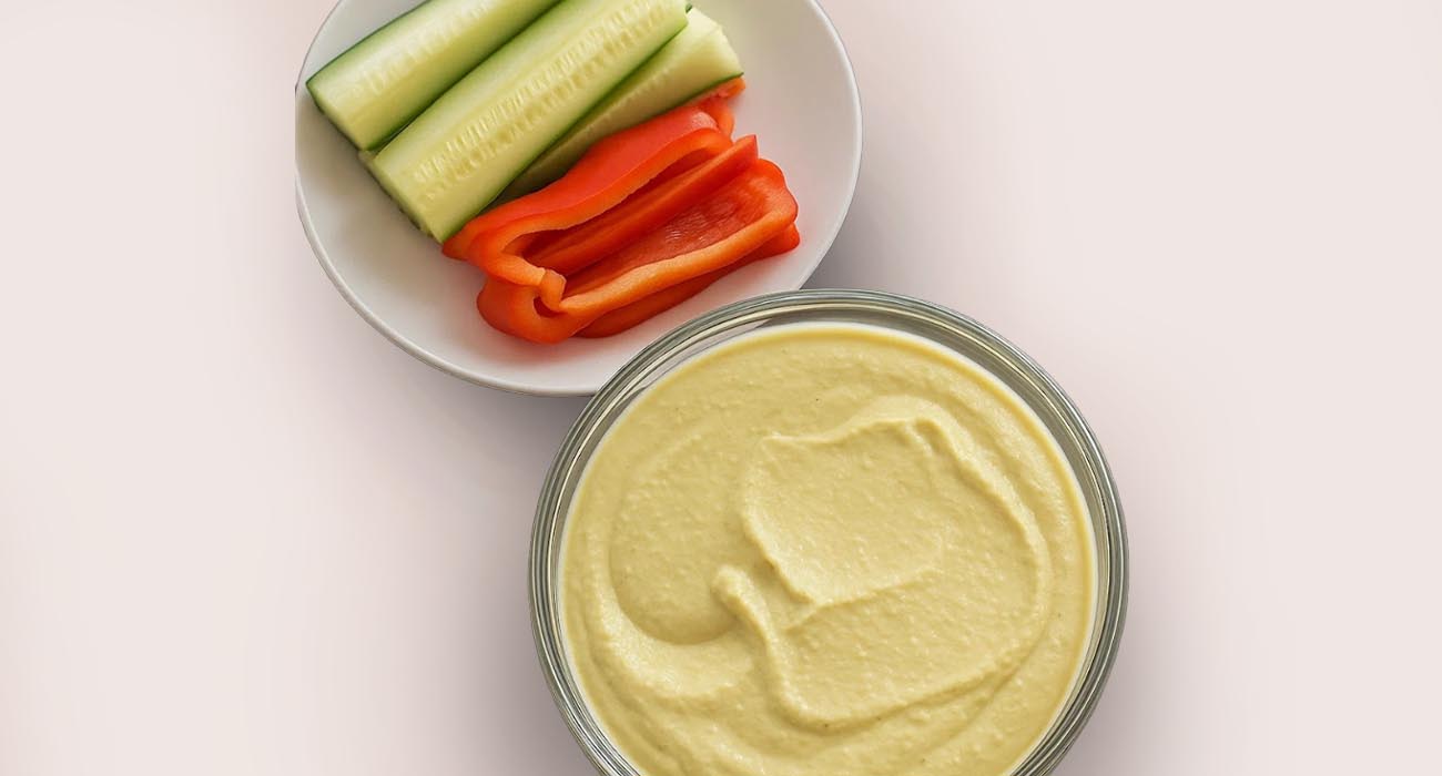 Hummus de aguacate calabacín y garbanzos
