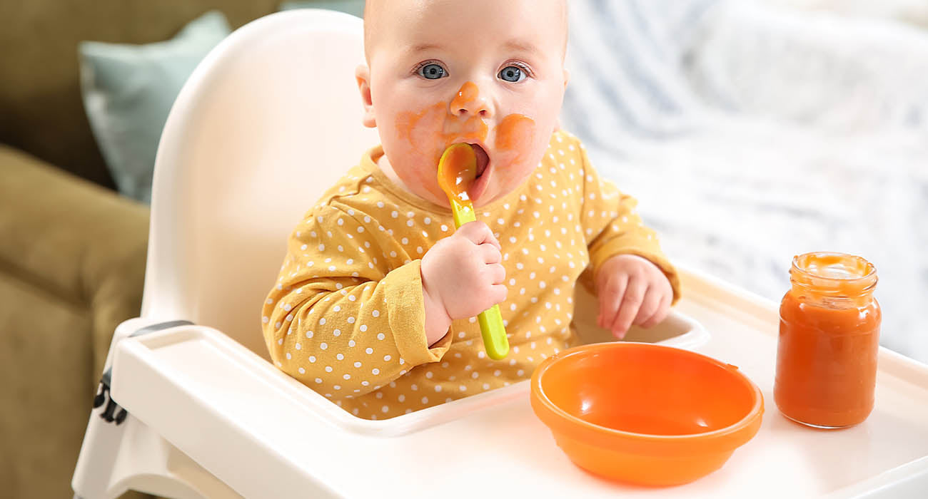 La alimentación complementaria para el bebé entre otras cosas