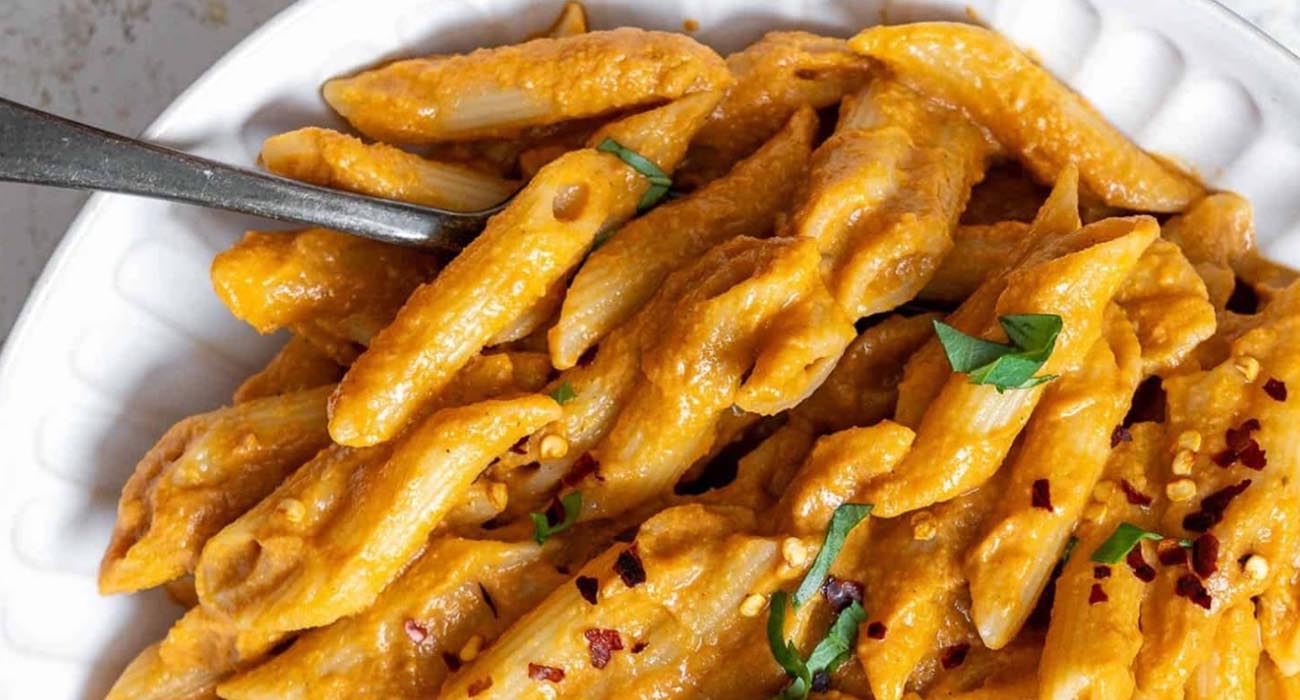 Pasta en salsa de tofu