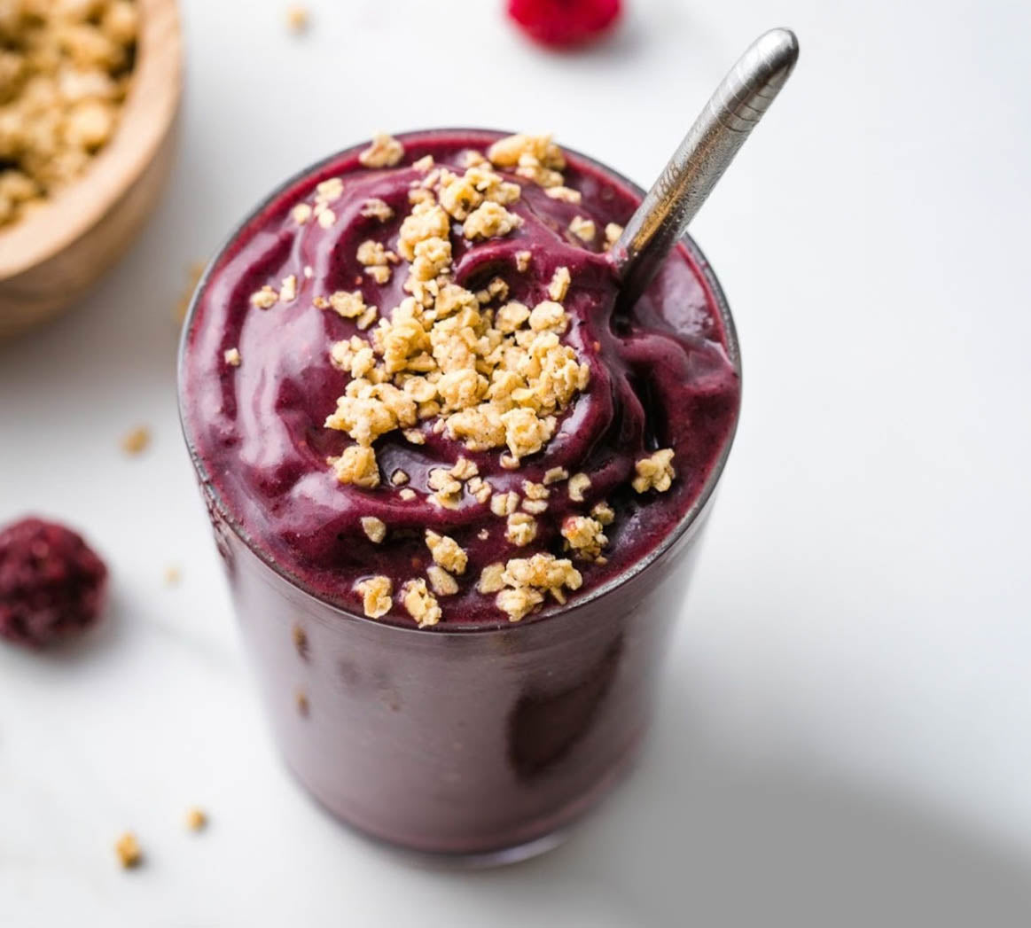 Shake de moras y proteína de vainilla y Acai