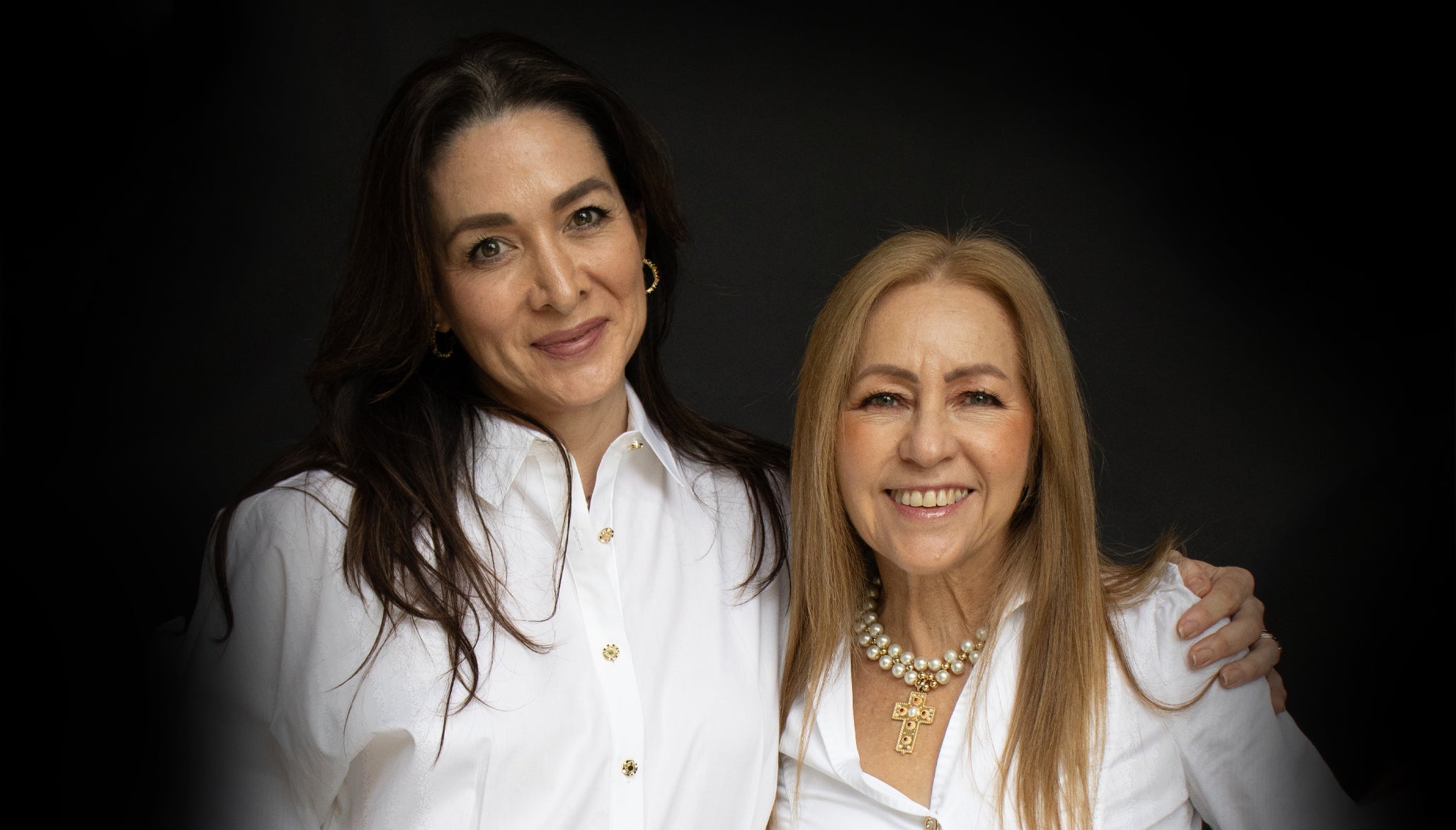 Tejiendo redes de vida: el poder de la comunidad femenina en esta transición hormonal