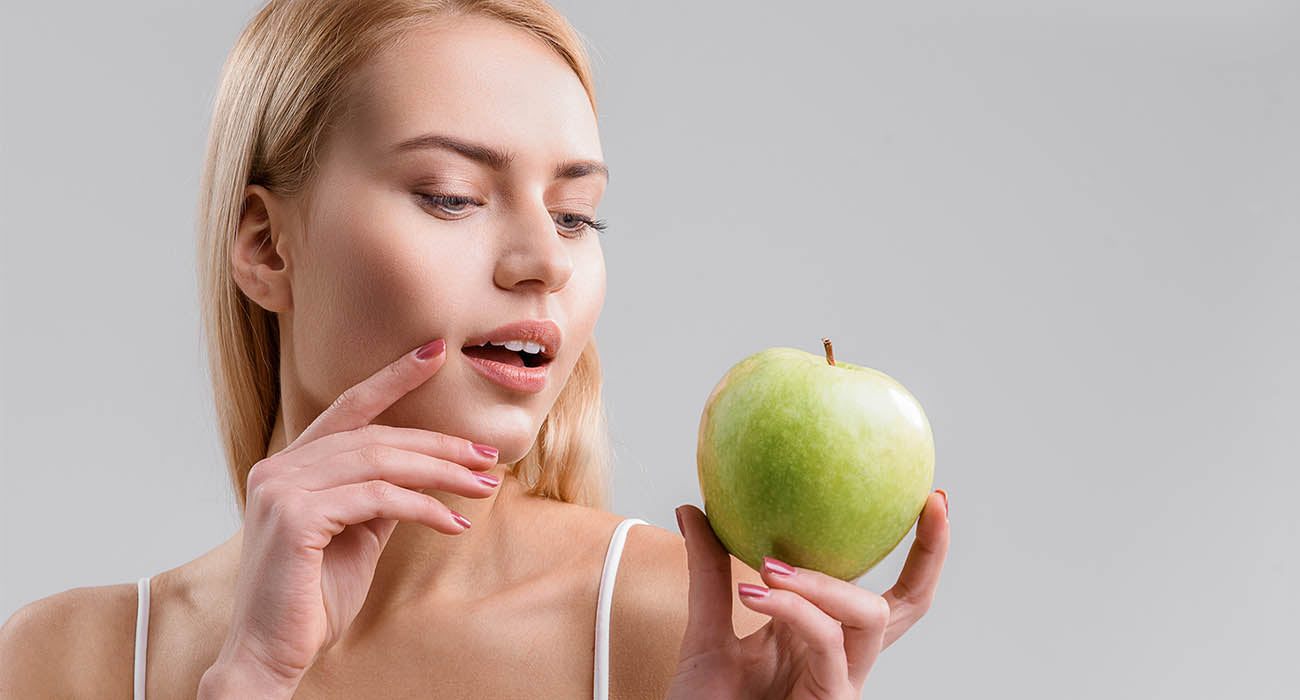 Tú alimentación como mejor rutina de maquillaje
